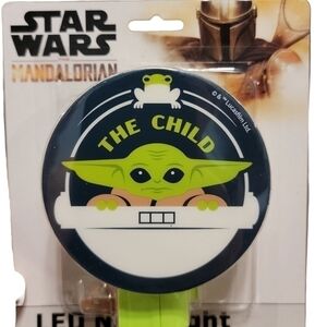 Disney Star Wars night light. NWT